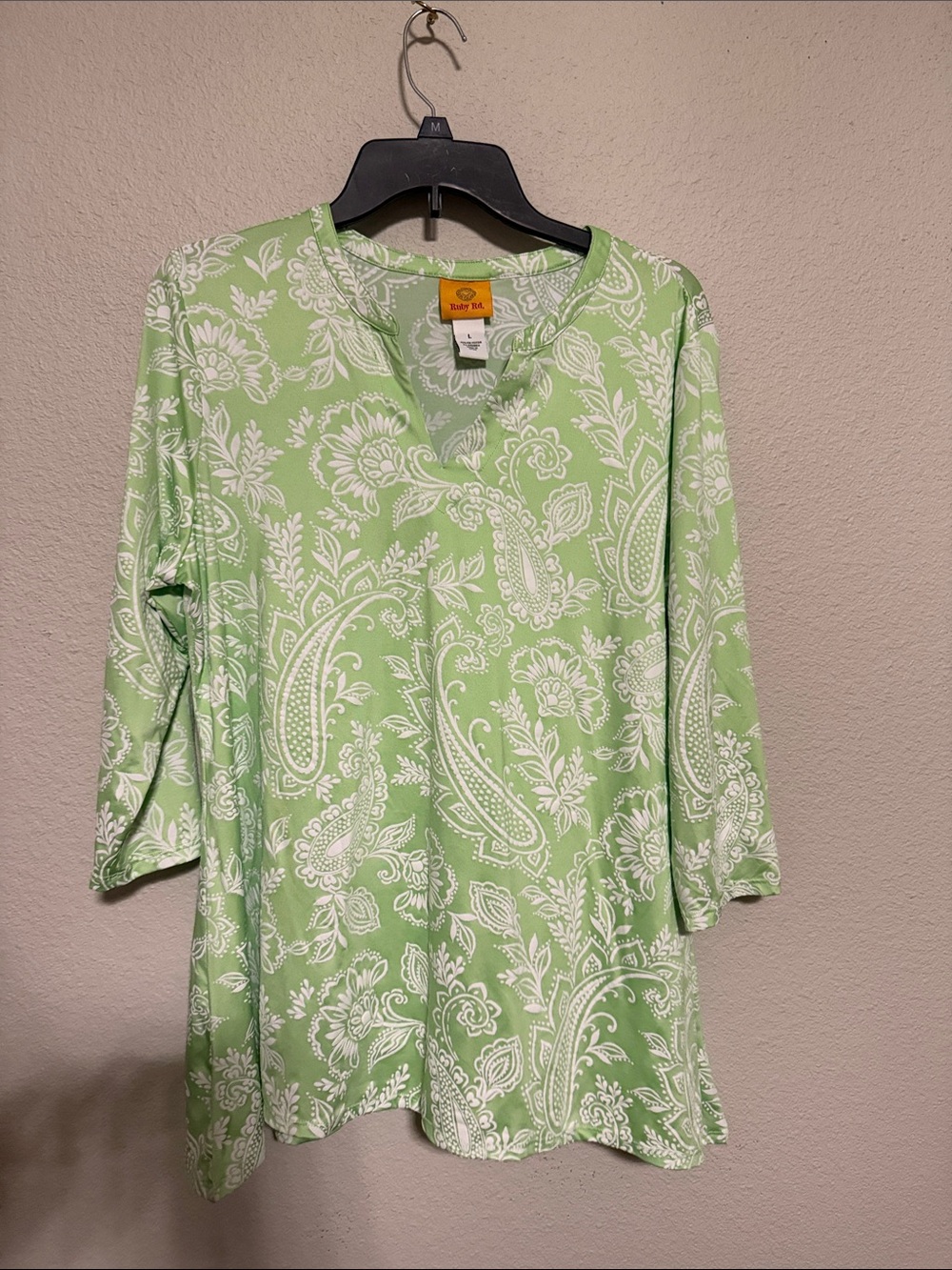 Kim Rogers Light Green Paisley V-Neck Tunic